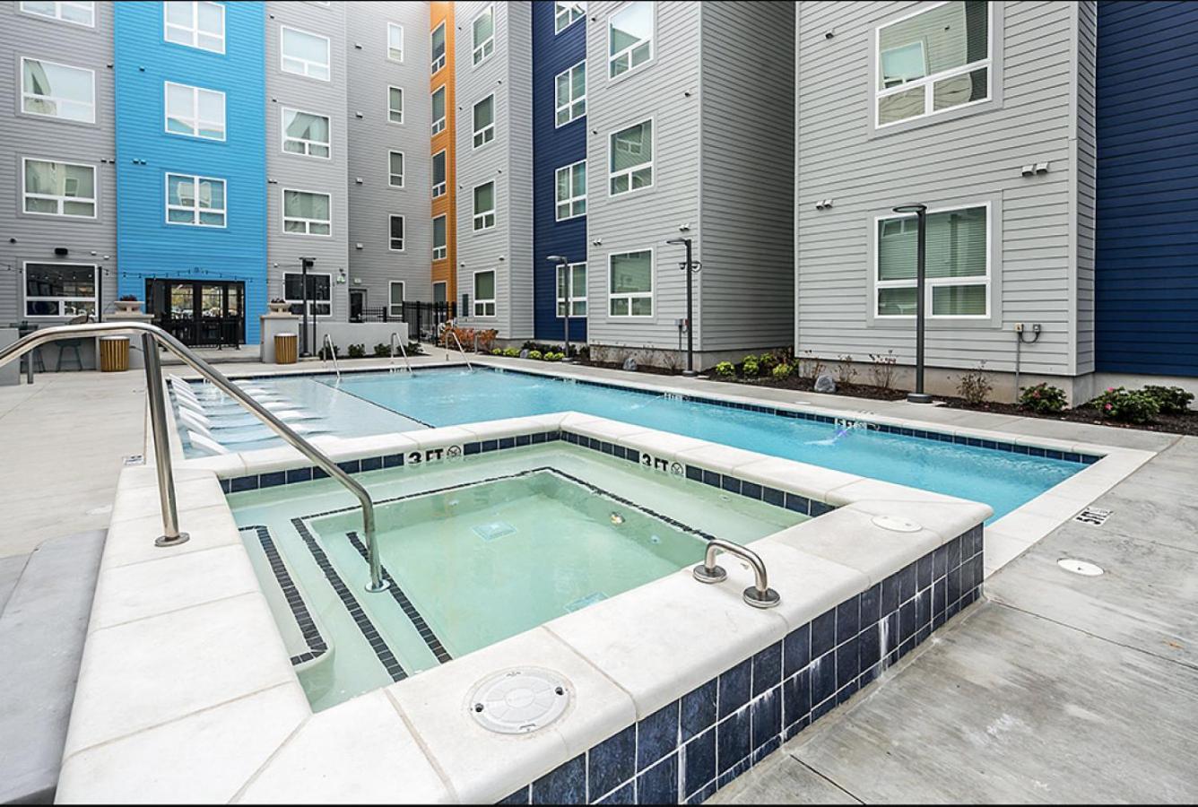 Landing At The Nine At Memphis - 3 Bedrooms In University מראה חיצוני תמונה